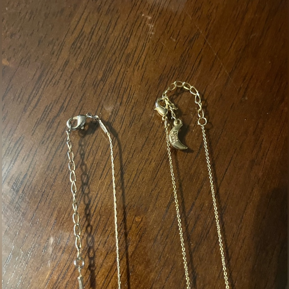 Necklace Bundle - Picture 3 of 3